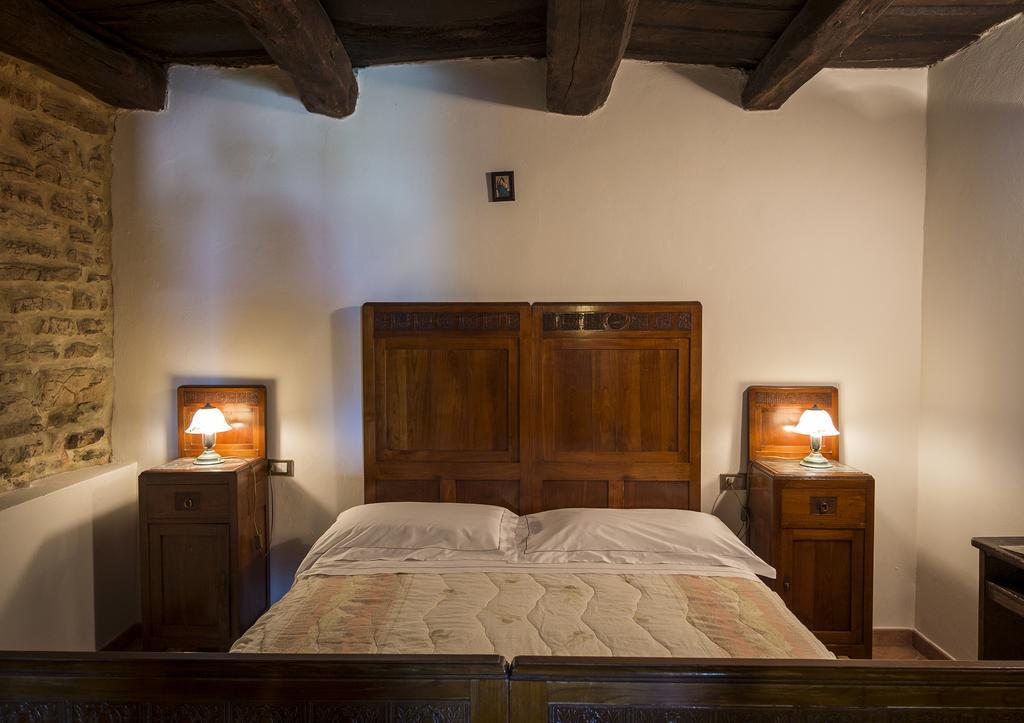 Agriturismo Monte Acuto Umbertide Pokój zdjęcie